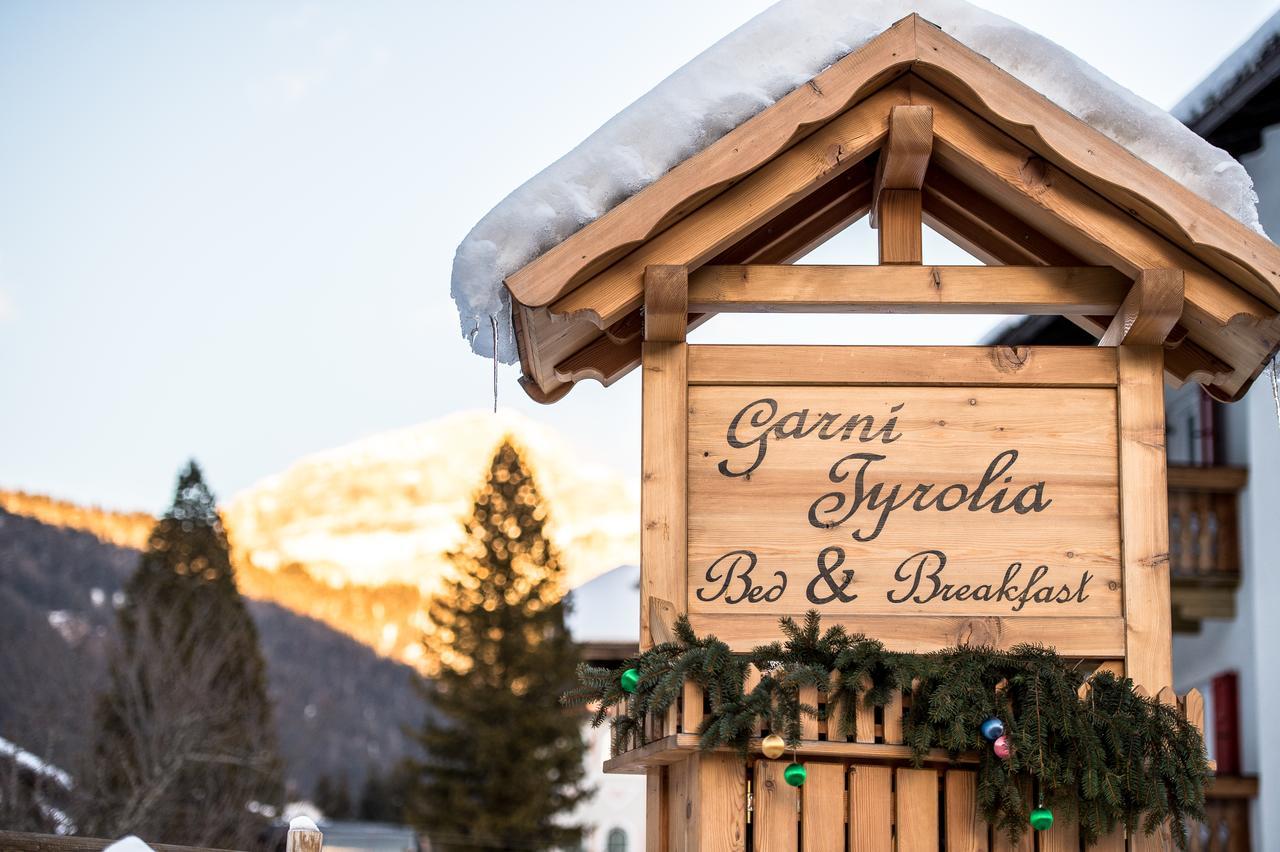 Garni Tyrolia Hotel Campitello di Fassa Buitenkant foto